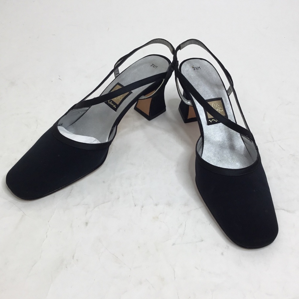 NIB Nina Claire Black French Peau Slingback Heels
